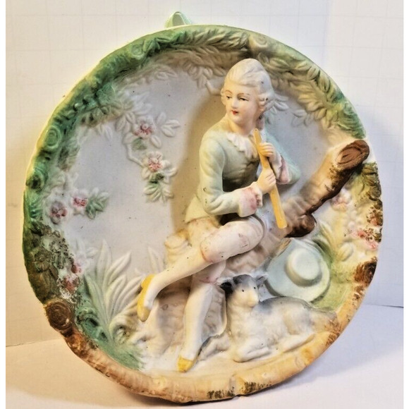 Vintage Pair 3 D Bisque Porcelain Victorian Couple Occupied Japan Wall Plaques - Picture 11 of 16